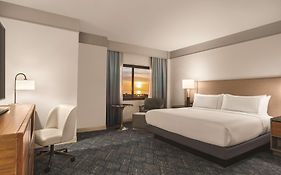 Doubletree By Hilton Tampa Rocky Point Waterfront